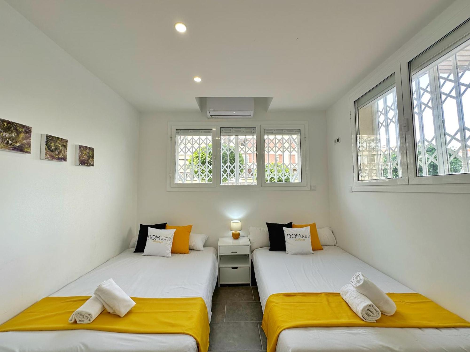 Domuum Holidays - Pino Alto Apartment Salou Ngoại thất bức ảnh